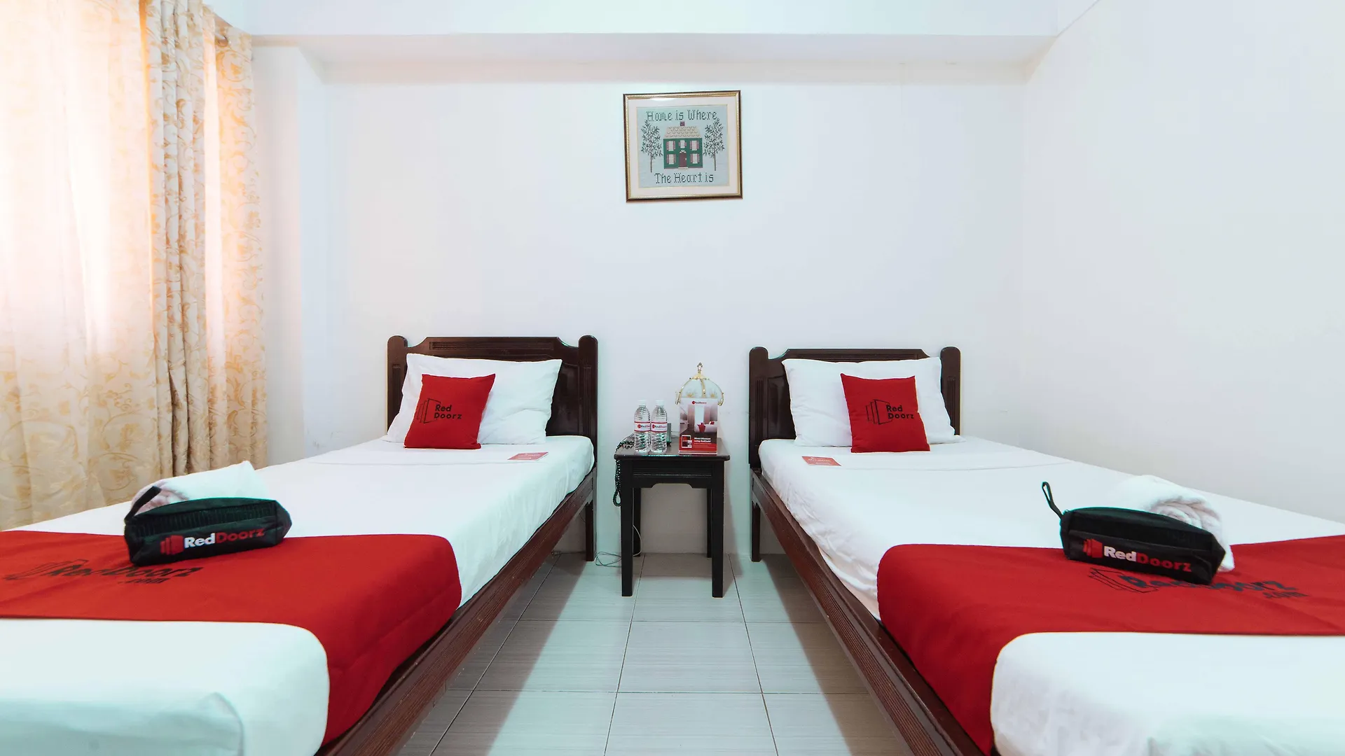 Hotel Reddoorz Plus @ Poblacion District Davao