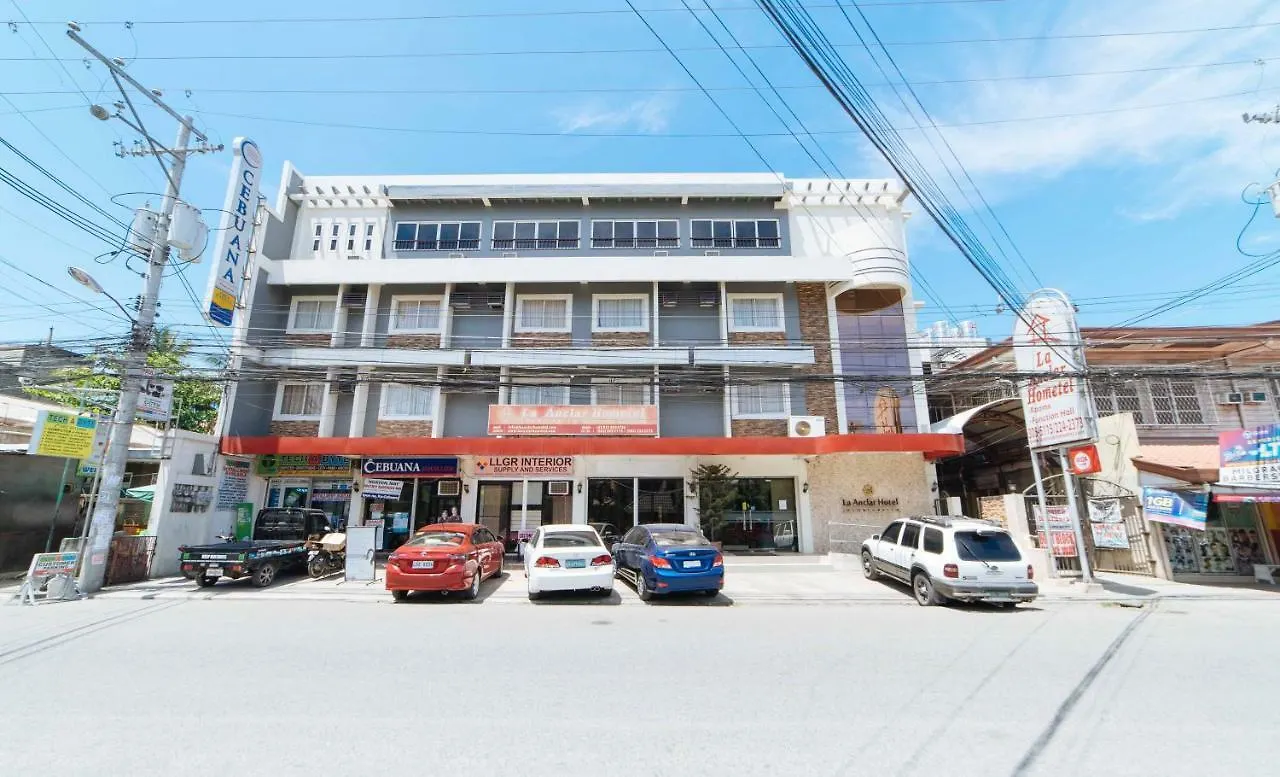 Reddoorz Plus @ Poblacion District Davao Philippines