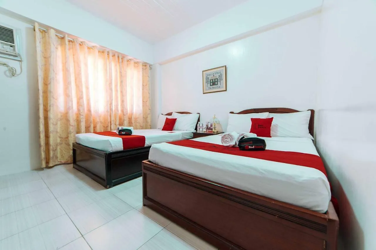 Reddoorz Plus @ Poblacion District Davao 3*,  Philippines